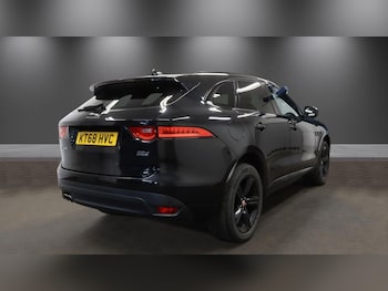 Used Jaguar F-Pace 2019 for sale - 79358962: Photo
