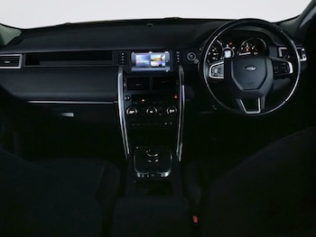 Used Land Rover Discovery Sport 2018 for sale - 76163583: Photo 3