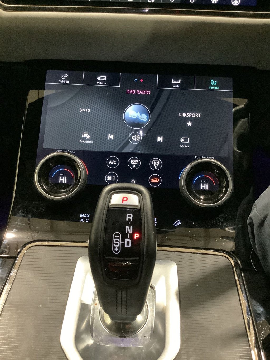 Used Land Rover Range Rover Evoque 2019 for sale - 77139571: Photo 28