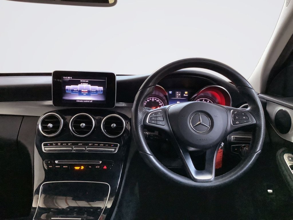 Used Mercedes-Benz C Class 2018 for sale - 77910983: Photo 14
