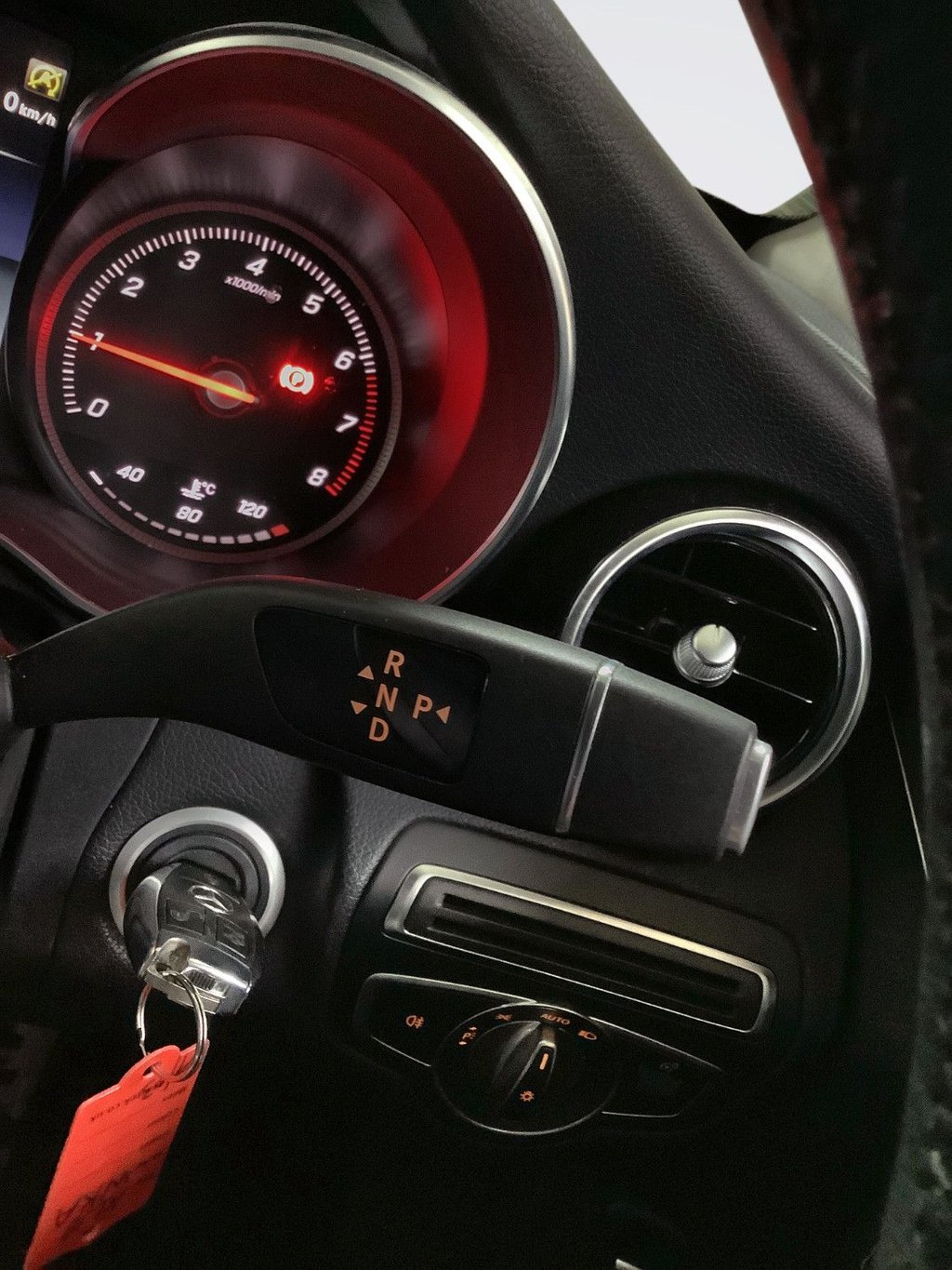 Used Mercedes-Benz C Class 2018 for sale - 77910983: Photo 20