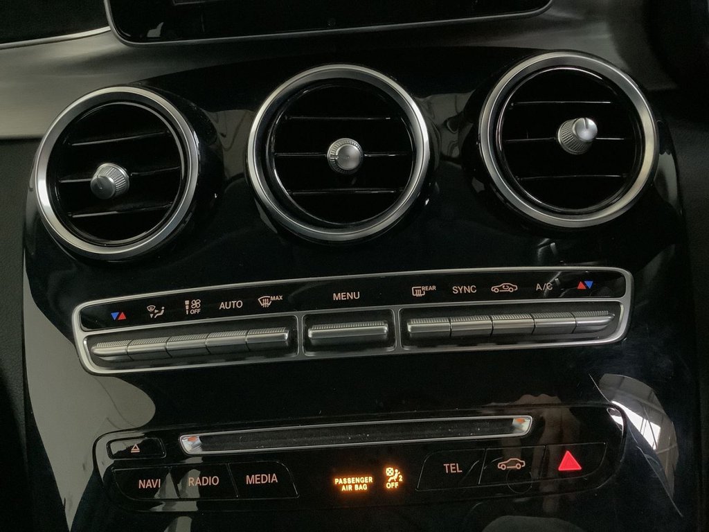 Used Mercedes-Benz C Class 2018 for sale - 77910983: Photo 24