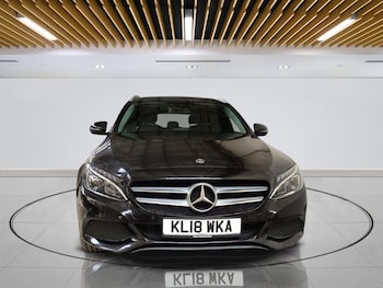 Used Mercedes-Benz C Class 2018 for sale - 77910983: Photo