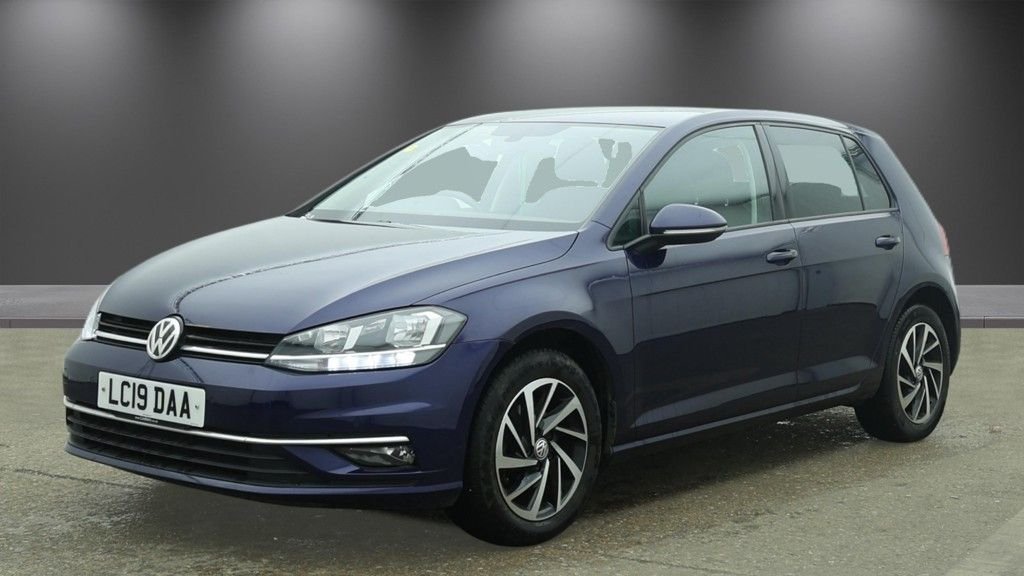 Used Volkswagen Golf 2019 for sale - 78181294: Photo 2