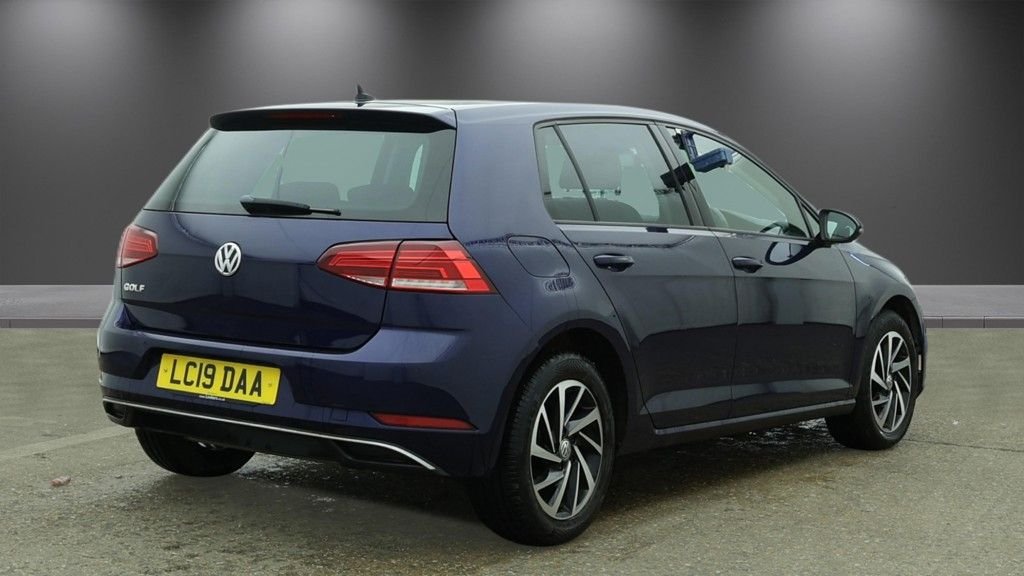 Used Volkswagen Golf 2019 for sale - 78181294: Photo 4