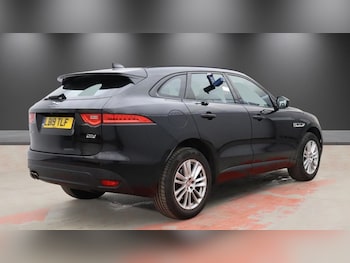 Used Jaguar F-Pace 2019 for sale - 78382451: Photo