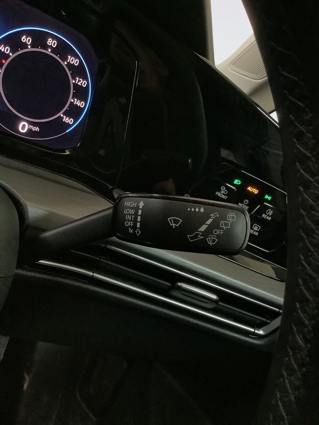 Used Volkswagen Golf 2020 for sale - 77806004: Photo 19