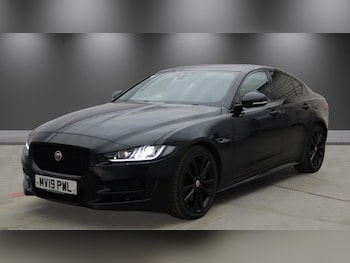 Used Jaguar XE 2019 for sale - 78468459: Photo