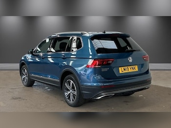 Used Volkswagen Tiguan Allspace 2019 for sale - 79518234: Photo