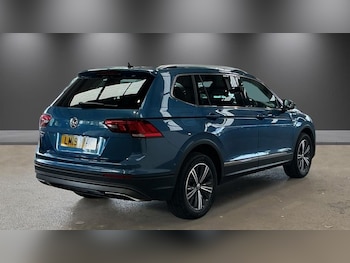 Used Volkswagen Tiguan Allspace 2019 for sale - 79518234: Photo