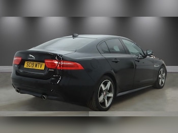 Used Jaguar XE 2019 for sale - 78658310: Photo