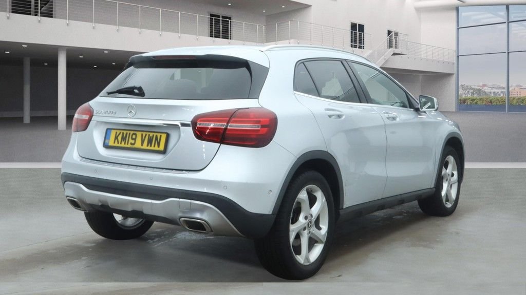 Used Mercedes-Benz GLA 2019 for sale - 78021949: Photo 5