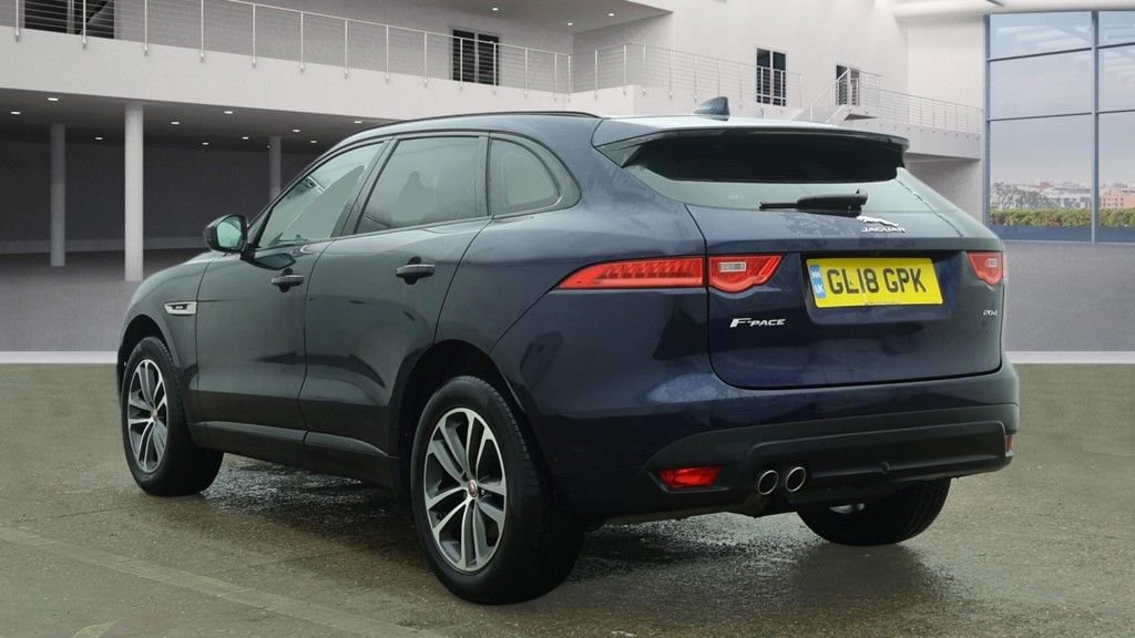 Used Jaguar F-Pace 2018 for sale - 77452294: Photo 3