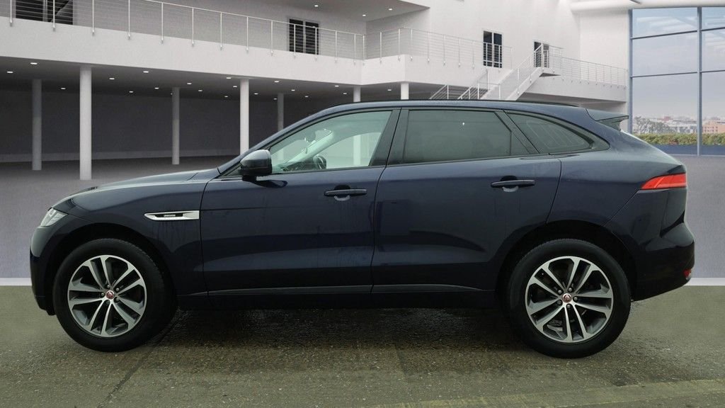Used Jaguar F-Pace 2018 for sale - 77452294: Photo 6
