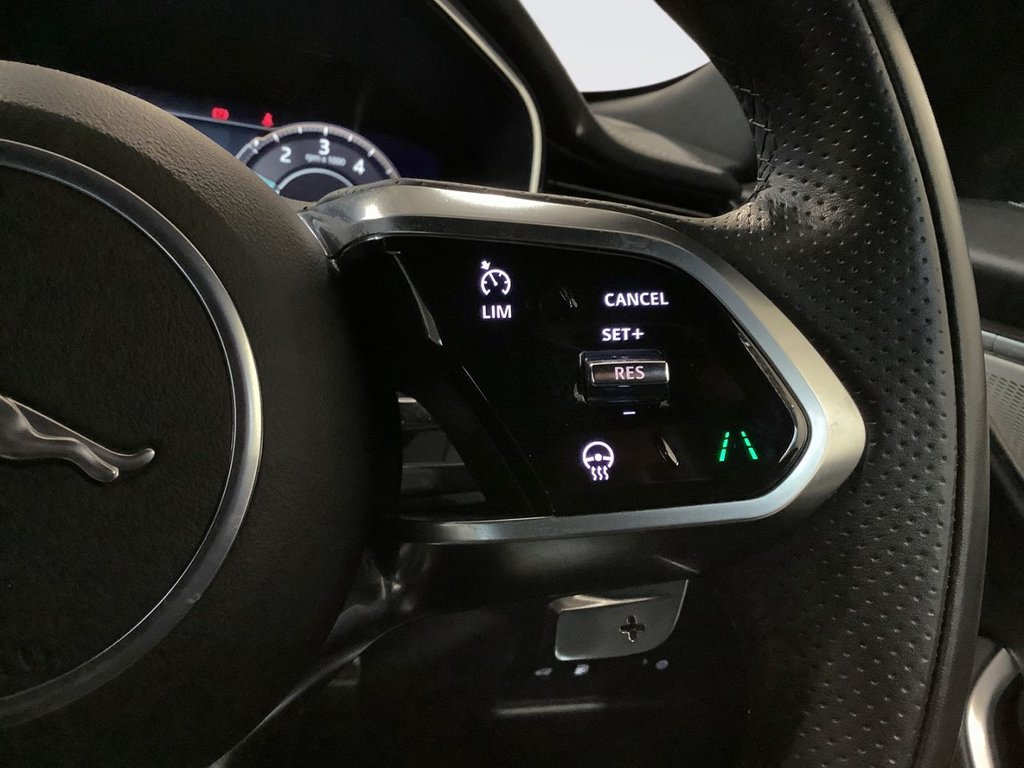 Used Jaguar F-Pace 2022 for sale - 77520632: Photo 20