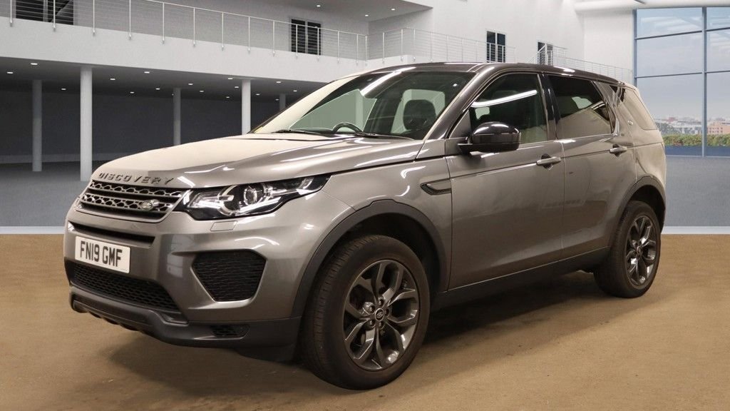 Used Land Rover Discovery Sport 2019 for sale - 76139845: Photo 2
