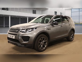 Used Land Rover Discovery Sport 2019 for sale - 76139845: Photo 2