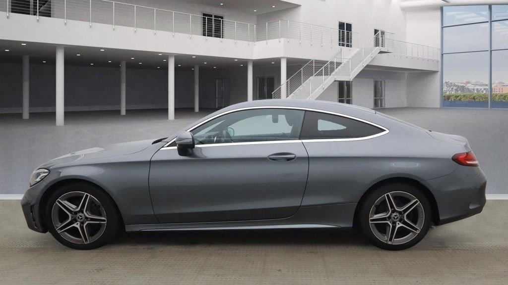 Used Mercedes-Benz C Class 2019 for sale - 77014357: Photo 12