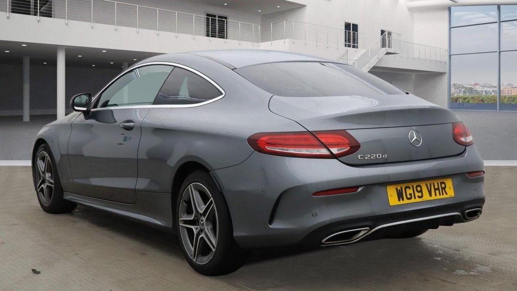 Used Mercedes-Benz C Class 2019 for sale - 77014357: Photo 9