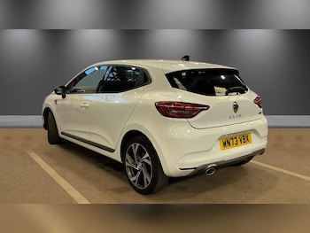 Used Renault Clio 2023 for sale - 79114105: Photo