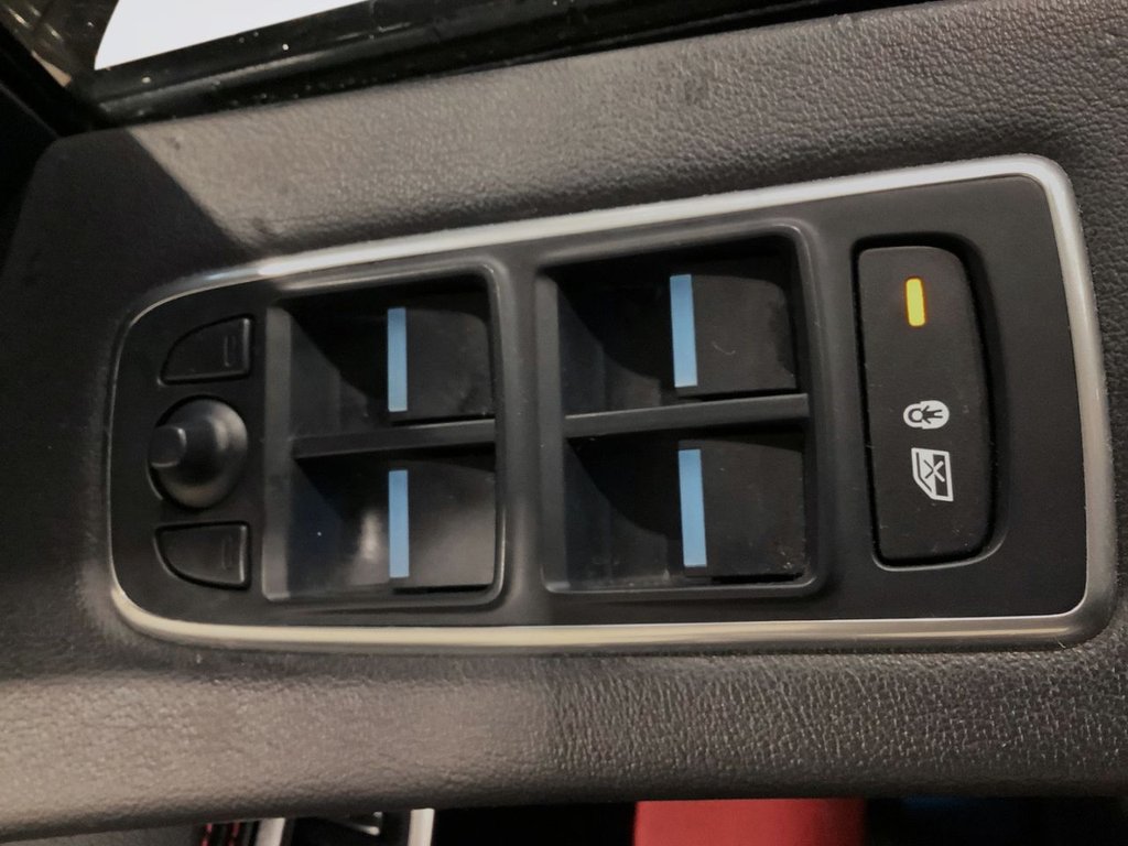 Used Jaguar F-Pace 2018 for sale - 77042595: Photo 25