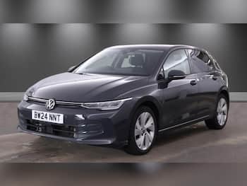 Used Volkswagen Golf 2024 for sale - 79723107: Photo