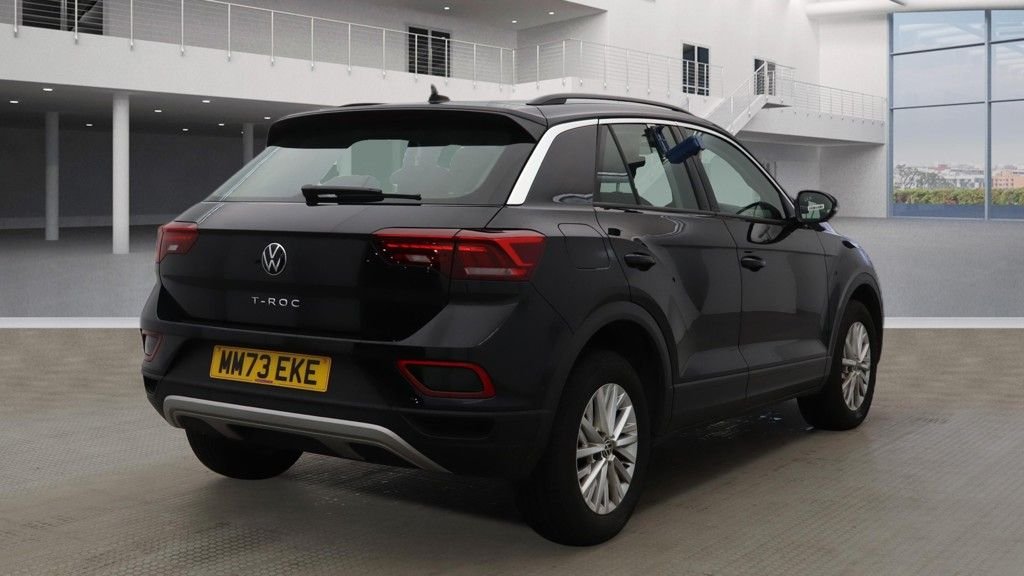 Used Volkswagen T-Roc 2023 for sale - 77288125: Photo 10