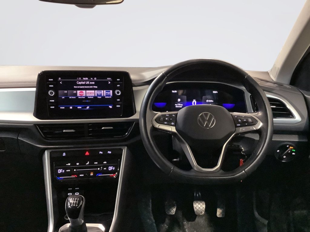 Used Volkswagen T-Roc 2023 for sale - 77394754: Photo 14