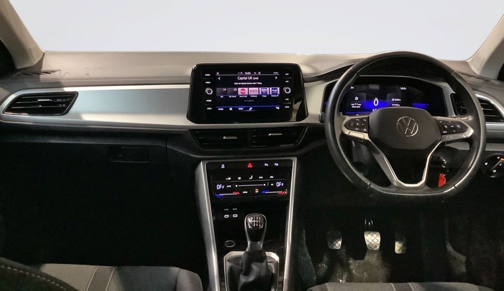 Used Volkswagen T-Roc 2023 for sale - 77394754: Photo 3