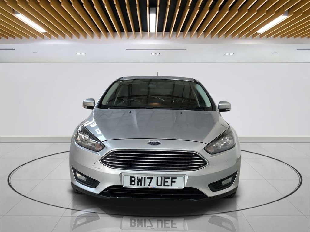 Used Ford Focus 2017 for sale - 77820634: Photo 2