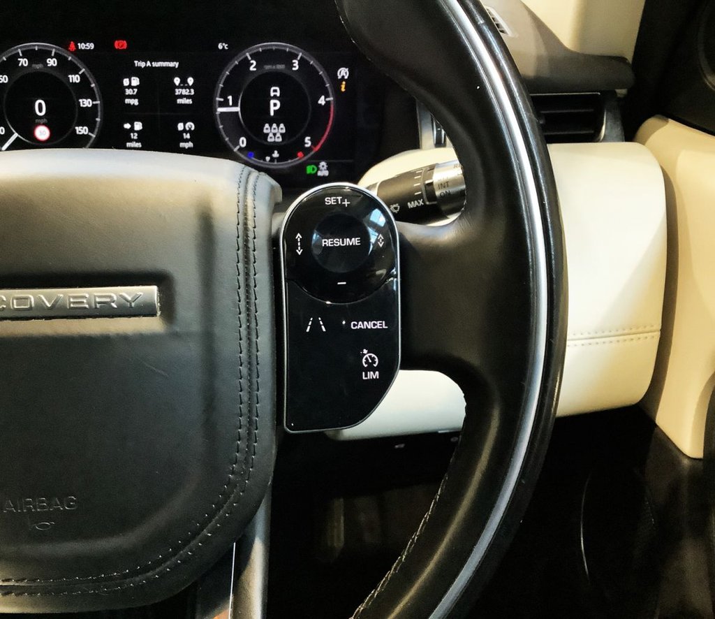 Used Land Rover Discovery Sport 2020 for sale - 76941631: Photo 16