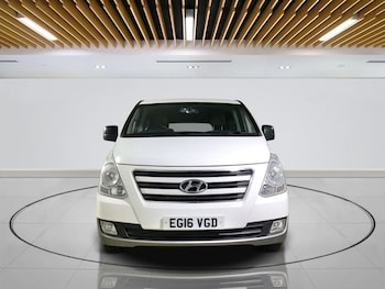 Used Hyundai i800 2016 for sale - 75912079: Photo