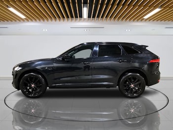 Used Jaguar F-Pace 2020 for sale - 77995262: Photo