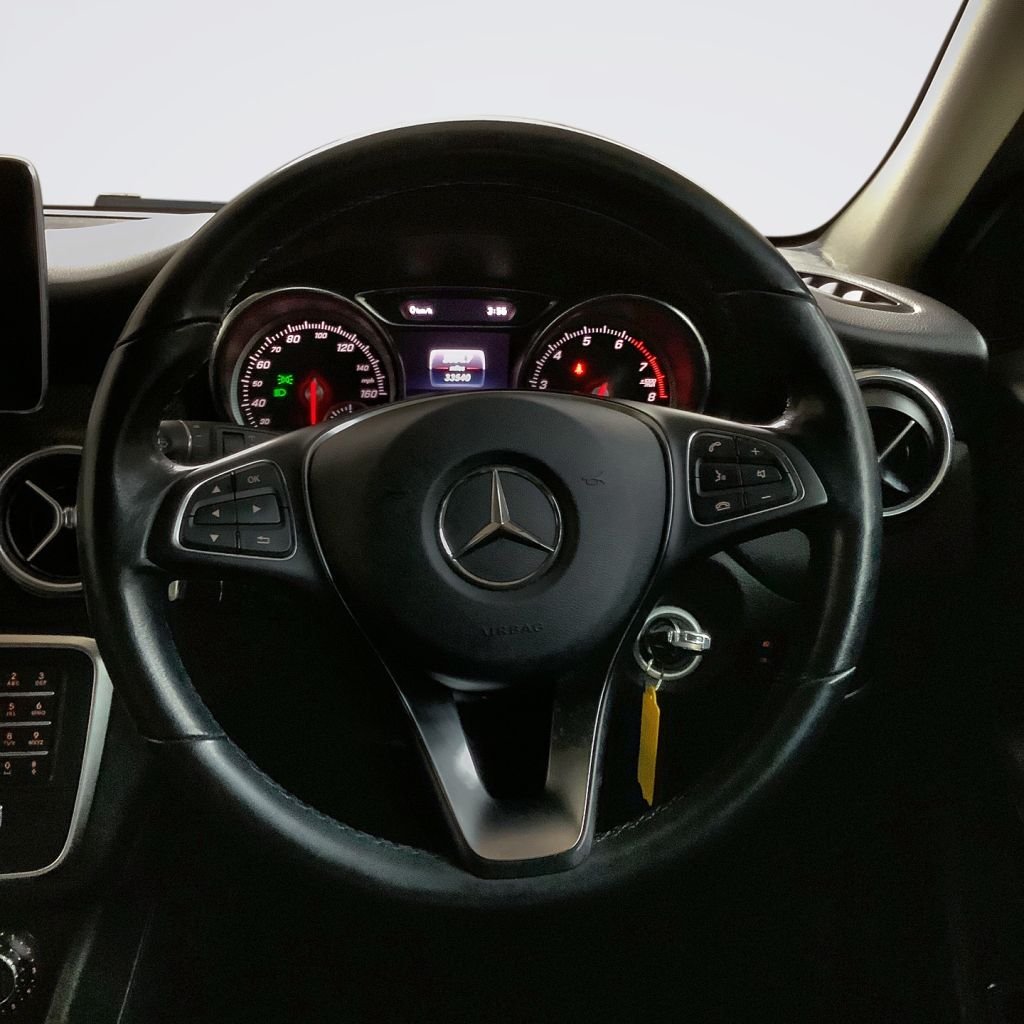 Used Mercedes-Benz GLA 2018 for sale - 78068525: Photo 16