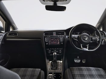 Used Volkswagen Golf 2016 for sale - 79394445: Photo