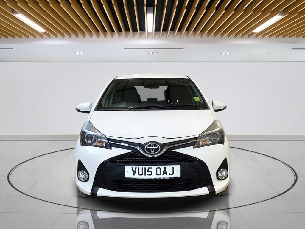 Used Toyota Yaris 2015 for sale - 76820545: Photo 2