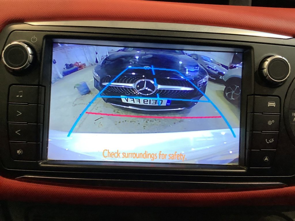 Used Toyota Yaris 2015 for sale - 76820545: Photo 22