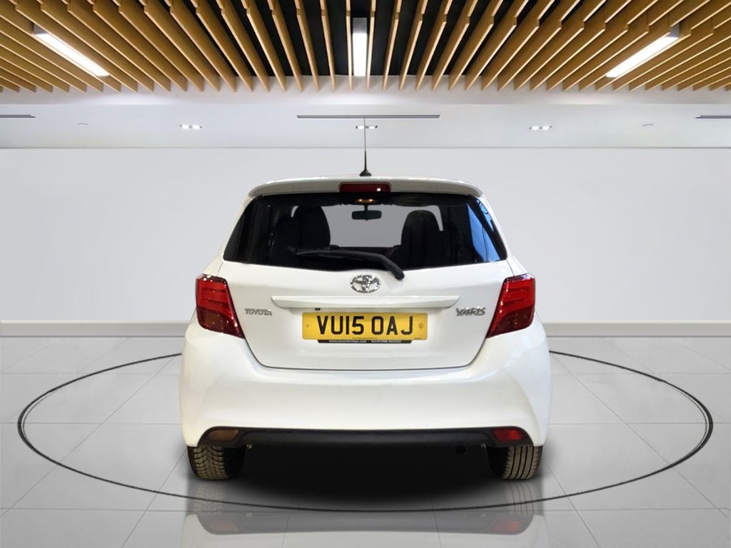 Used Toyota Yaris 2015 for sale - 76820545: Photo 7