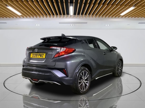 Used Toyota C-HR 2018 for sale - 76323111: Photo 8