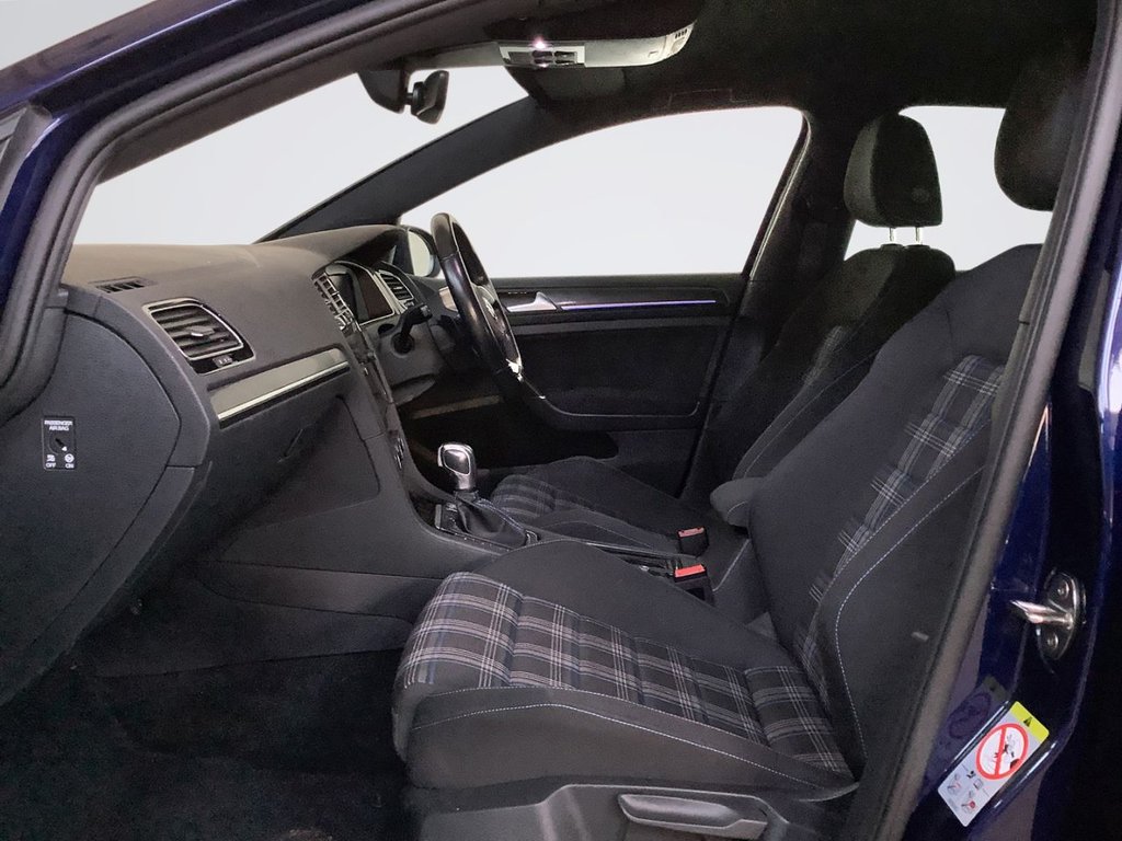 Used Volkswagen Golf 2020 for sale - 77720245: Photo 12