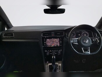 Used Volkswagen Golf 2020 for sale - 77720245: Photo