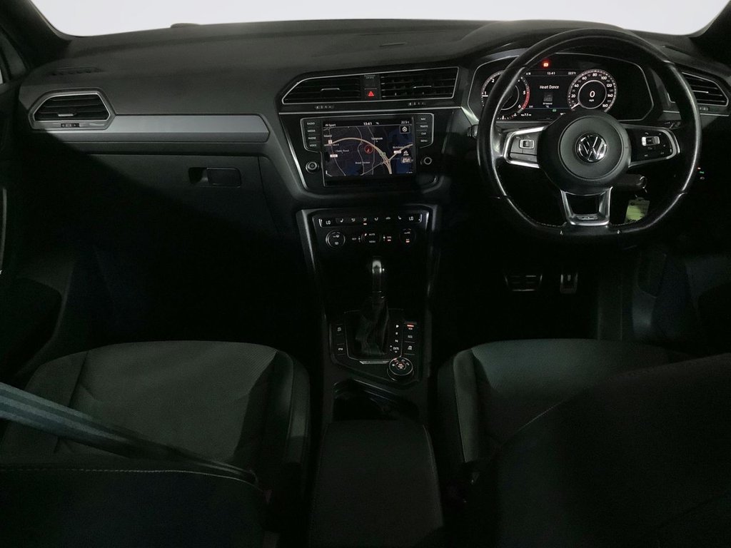 Used Volkswagen Tiguan 2017 for sale - 77755231: Photo 3