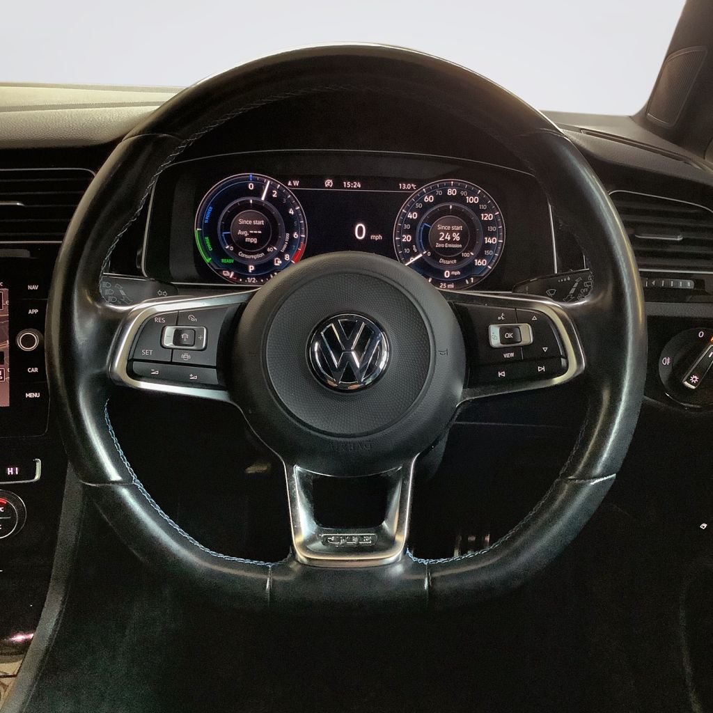 Used Volkswagen Golf 2020 for sale - 77936454: Photo 16