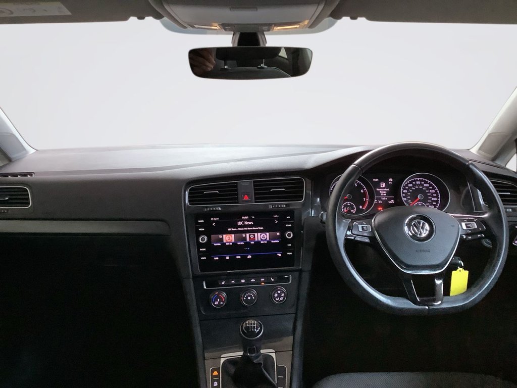 Used Volkswagen Golf 2018 for sale - 78022077: Photo 3