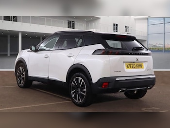 Used Peugeot 2008 2020 for sale - 76482250: Photo