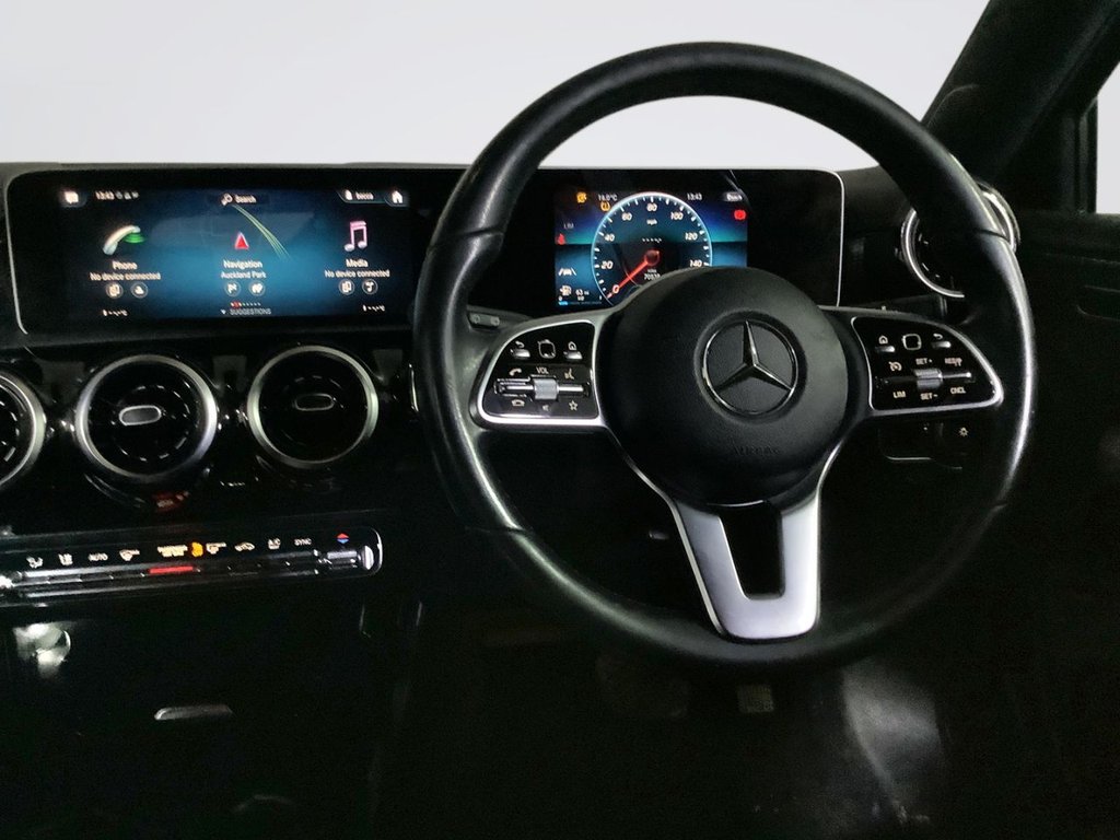 Used Mercedes-Benz A-Class 2018 for sale - 76617309: Photo 12