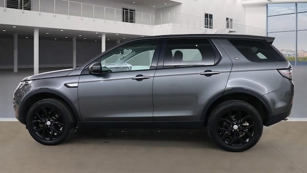 Used Land Rover Discovery Sport 2019 for sale - 76210609: Photo 6