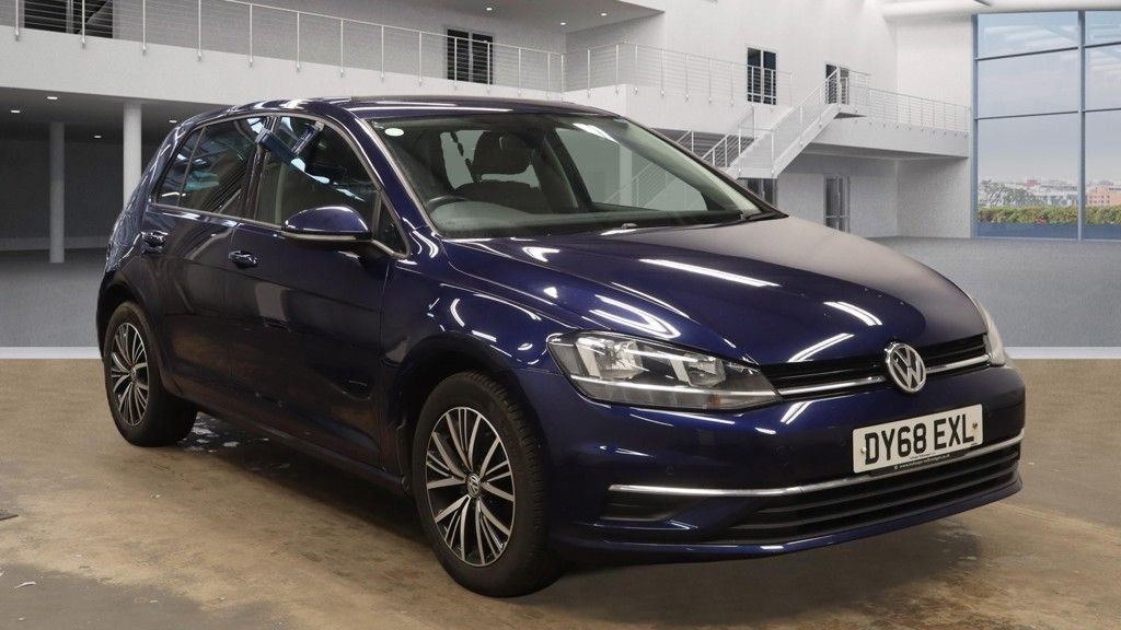 Used Volkswagen Golf 2018 for sale - 77464408: Photo 4
