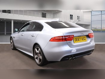 Used Jaguar XE 2017 for sale - 76482492: Photo