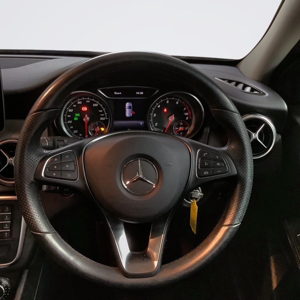 Used Mercedes-Benz GLA 2019 for sale - 78088303: Photo 16